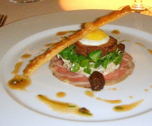 Salad of crisp pig’s trotter and marinated veal rump