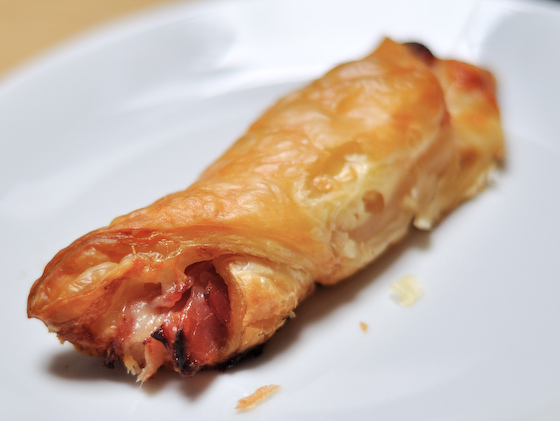The ham & cheese pastry
