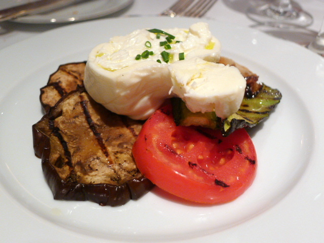 Burrata di ‘Andria’ with grilled vegetables