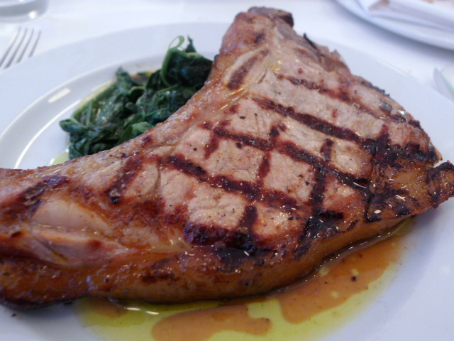 Veal chop with spinach
