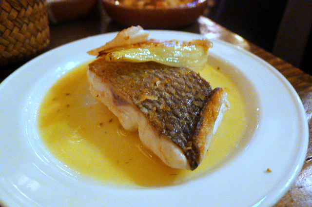 Wild sea bass with scallop 