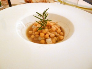 Chickpea soup with prawns