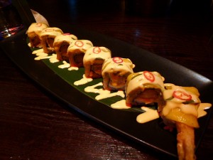 King crab & prawn tempura roll