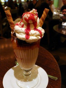 The Botanist - Classic knickerbocker glory