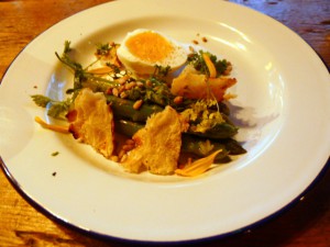 Barnyard - Asparagus with duck egg
