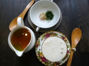 Yashin Ocean – Fish consommé & miso cappuccino