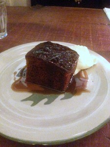 Mac and Wild - London Food Blog - Sticky toffee pudding