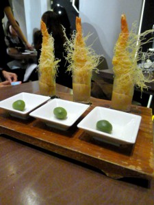 Oliver Maki - London Food Blog - Shrimp tempura shot